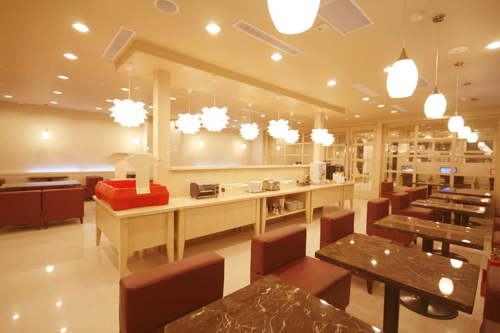 Kindness Hotel - Tainan Minsheng Εξωτερικό φωτογραφία